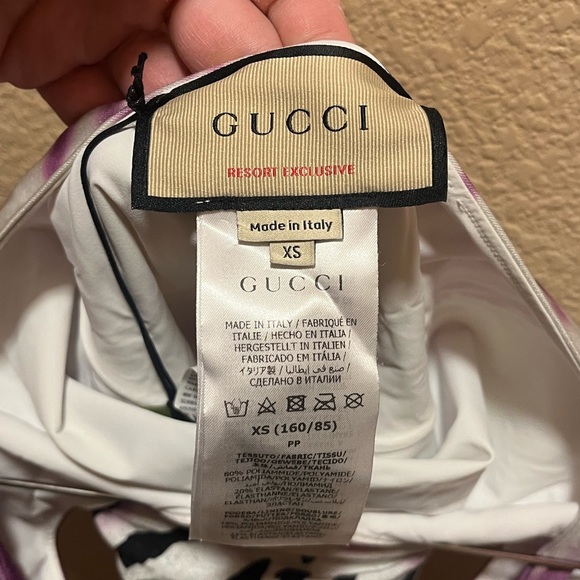 New Gucci Multicolor Logo One Piece Swimsuit - Picture 8 of 9